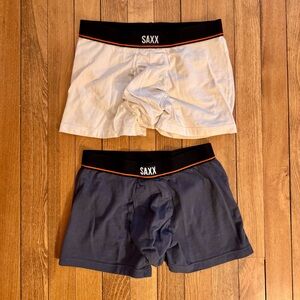 SAXX Men's Boxer Briefs | White and Navy | Small